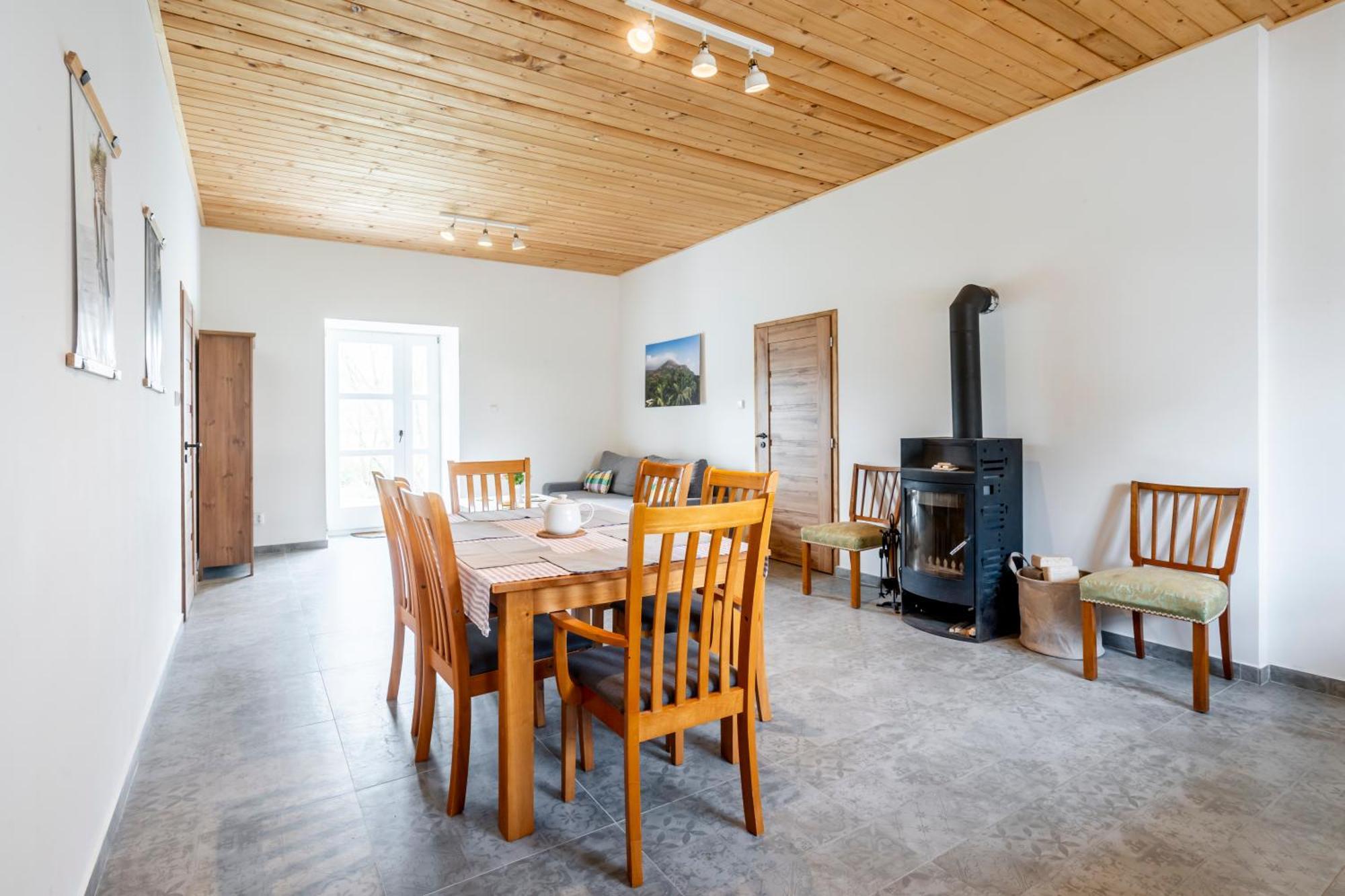 Dvur Dolenec Apartment Rohoznice  Luaran gambar